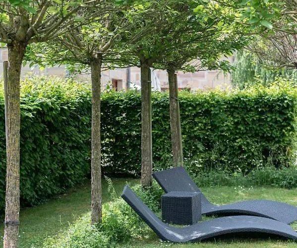 Pensión Domaine De La Maison 3*