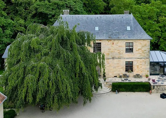 게스트하우스 Domaine De La Maison 3*